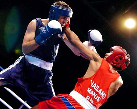 泰国拳击选手连胜发挥出色晋级 泰国拳击选手连胜发挥出色晋级