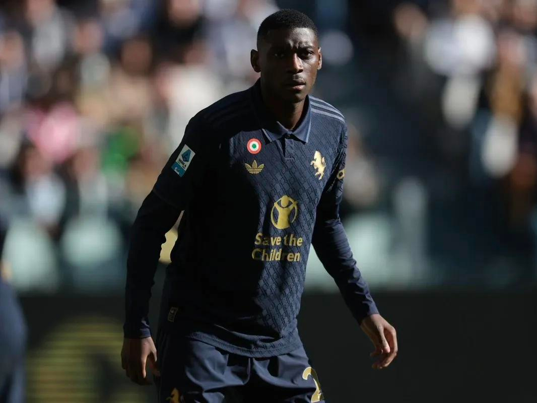 开云下载-尤文图斯前锋连入四球，完美诠释射手