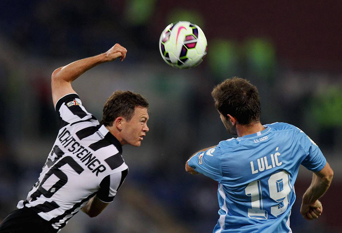 尤文图斯前锋连入四球，完美诠释射手