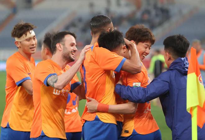 开云体育官方网站-关于山东鲁能取胜河南建业，球队实力渐显强劲的信息