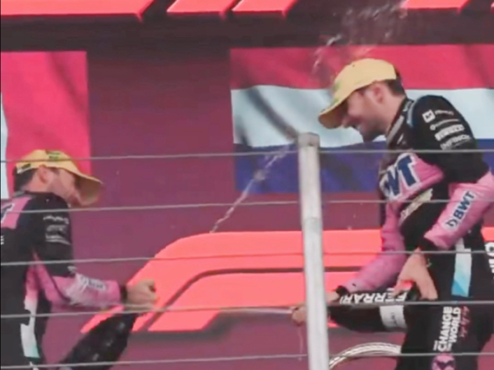 巴西运动员斗志昂扬,闯入领奖台 巴西运动员斗志昂扬,闯入领奖台