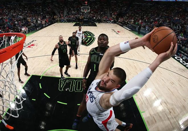 快船惨遭败仗，球员集体失望