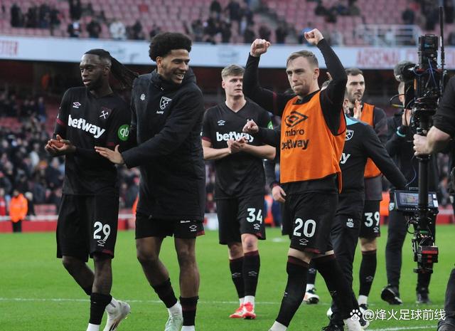 阿森纳主场失利,需调整战术! 阿森纳主场失利,需调整战术!