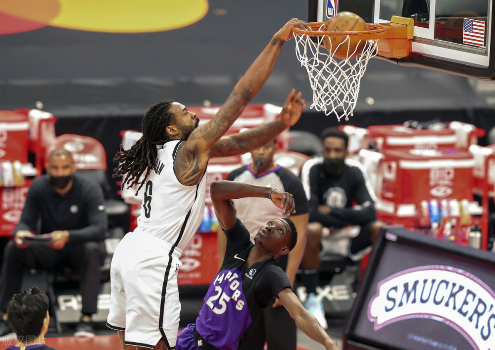 包含篮网意外负于实力弱旅，球迷唏嘘不已的词条