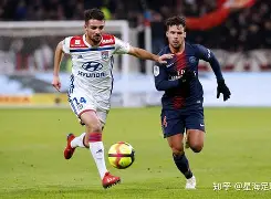 关于阿尔梅里亚客场遭遇失败，降级阴影的信息