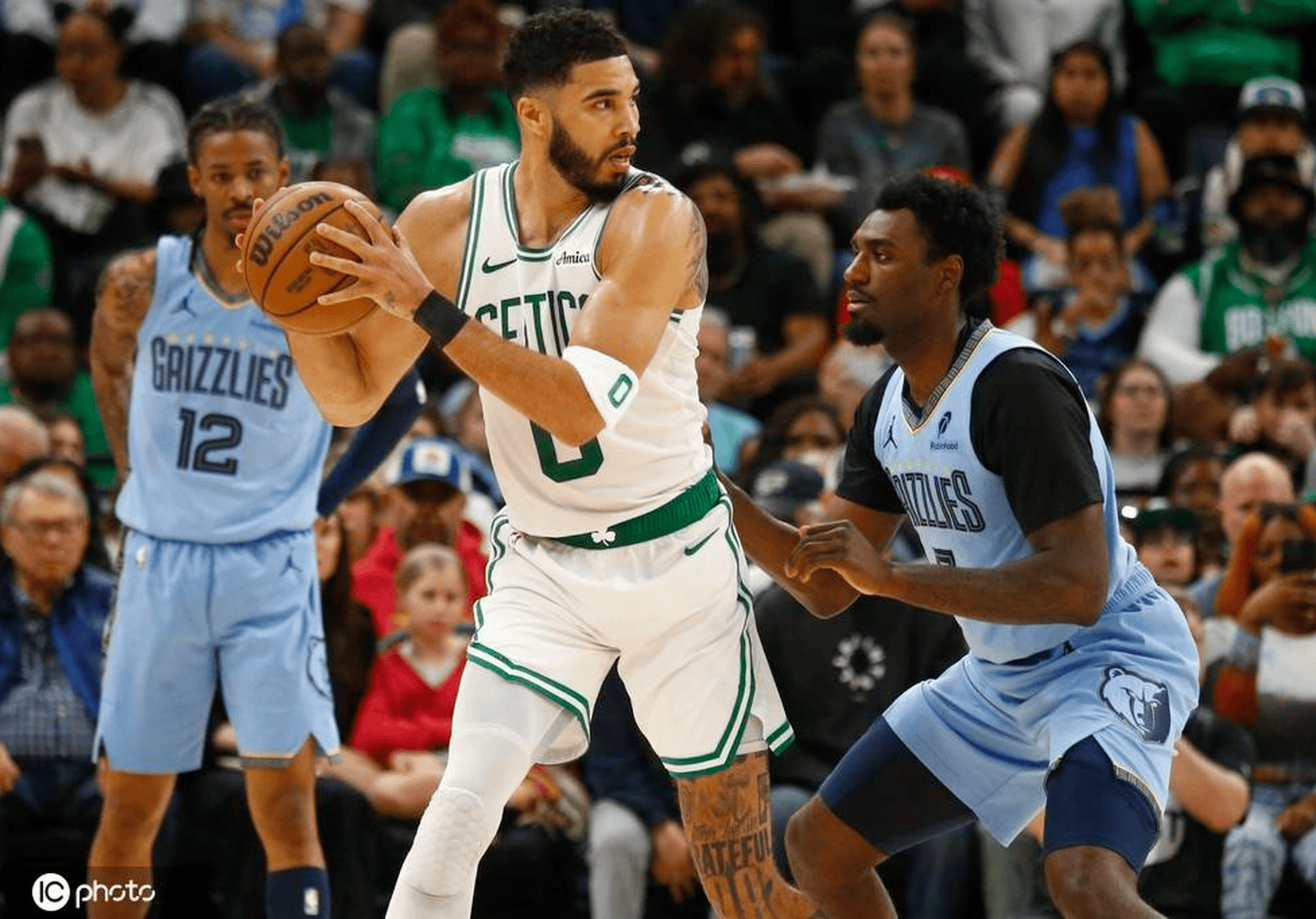 绿军胜猛龙,客场豪取五连胜的简单介绍 绿军胜猛龙,客场豪取五连胜的简单介绍