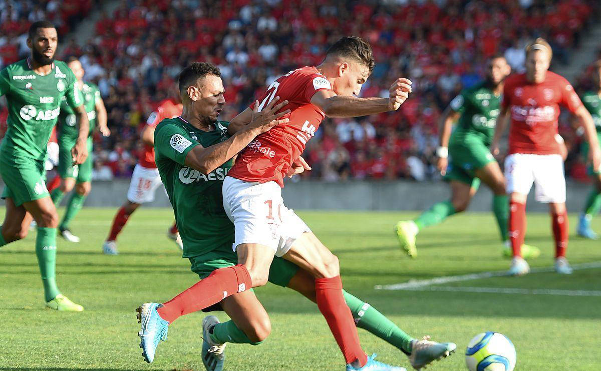 开云体育入口-图卢兹不敌圣埃蒂安，失去领先优势