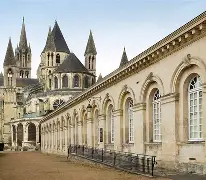 卡昂深陷困境,亟需调整阵容 卡昂深陷困境,亟需调整阵容