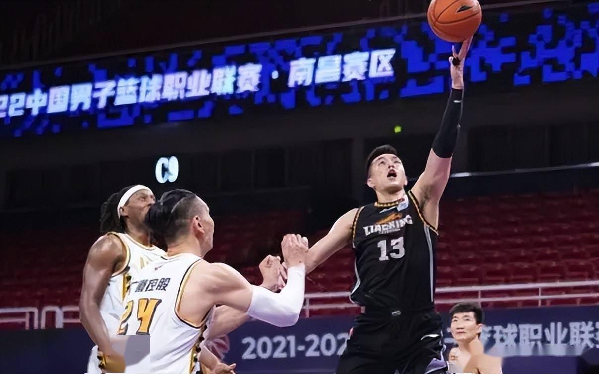 江苏男篮意外爆冷,积极备战下一场 江苏男篮意外爆冷,积极备战下一场