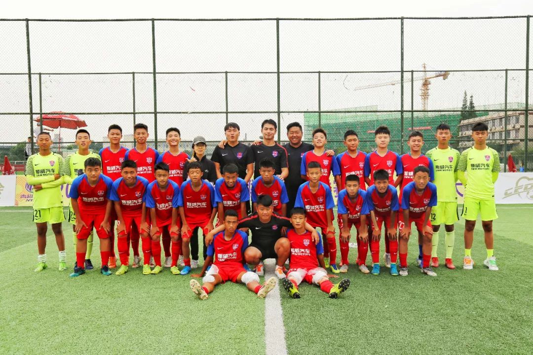 重庆当代力帆队员努力拼搏,夺得胜利助力排名 重庆当代力帆队员努力拼搏,夺得胜利助力排名