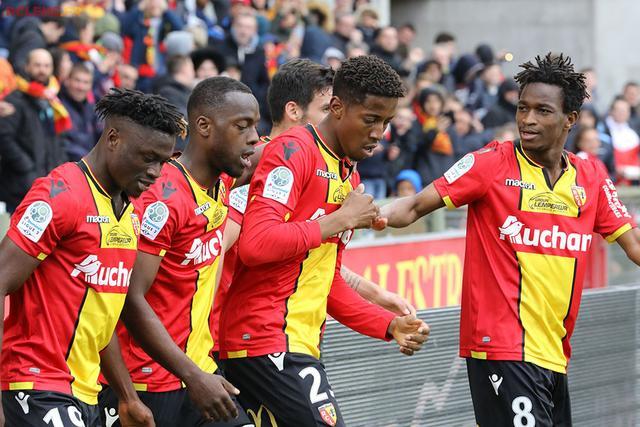 奥尔良主场击败对手,取得胜利 奥尔良主场击败对手,取得胜利