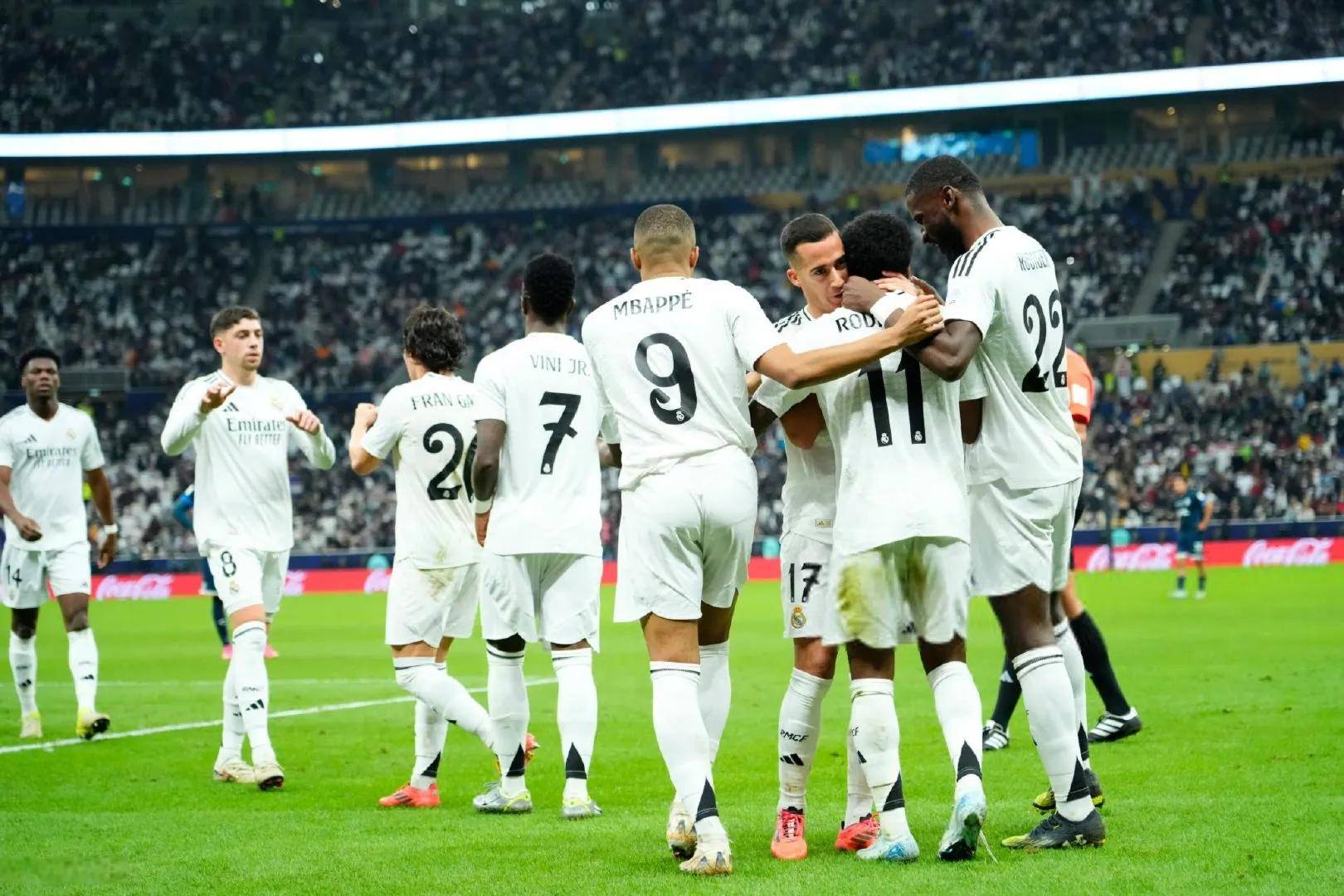 足球世界杯冠军备战洲际足球赛 足球世界杯冠军备战洲际足球赛