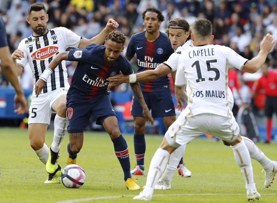 摩纳哥主场击败昂热,终结颓势 摩纳哥主场击败昂热,终结颓势