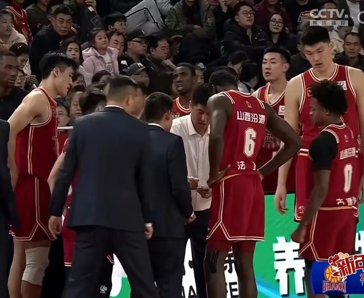 山西男篮成功挽回局势,逆转比分 山西男篮成功挽回局势,逆转比分