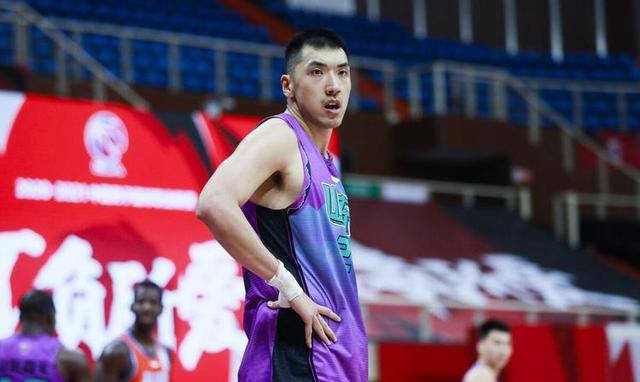 牡丹江男篮防守不力,遭遇失利困境 牡丹江男篮防守不力,遭遇失利困境