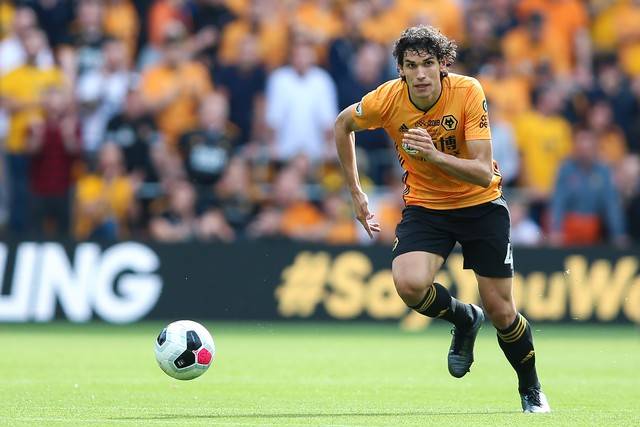 狼队客场表现稳定,取得胜利 狼队客场表现稳定,取得胜利