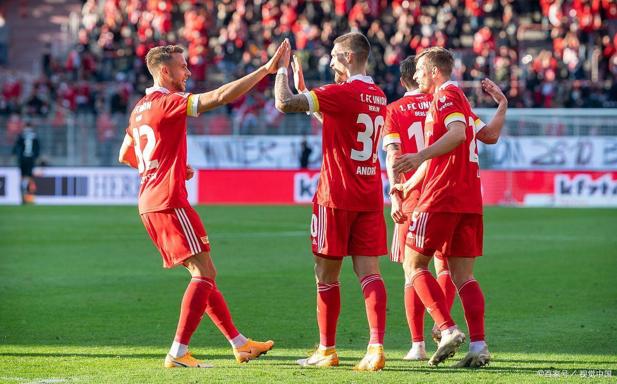 沃尔夫斯堡战胜强敌,积分如雨后春笋 沃尔夫斯堡战胜强敌,积分如雨后春笋