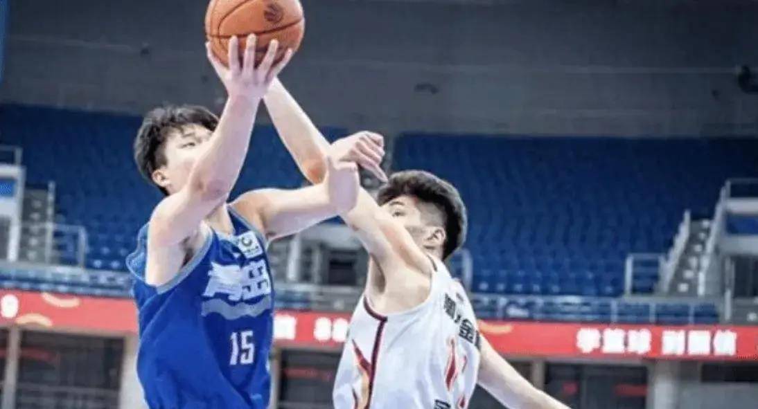 关于十连胜！少年军团创造神话，成争冠头号劲旅的信息