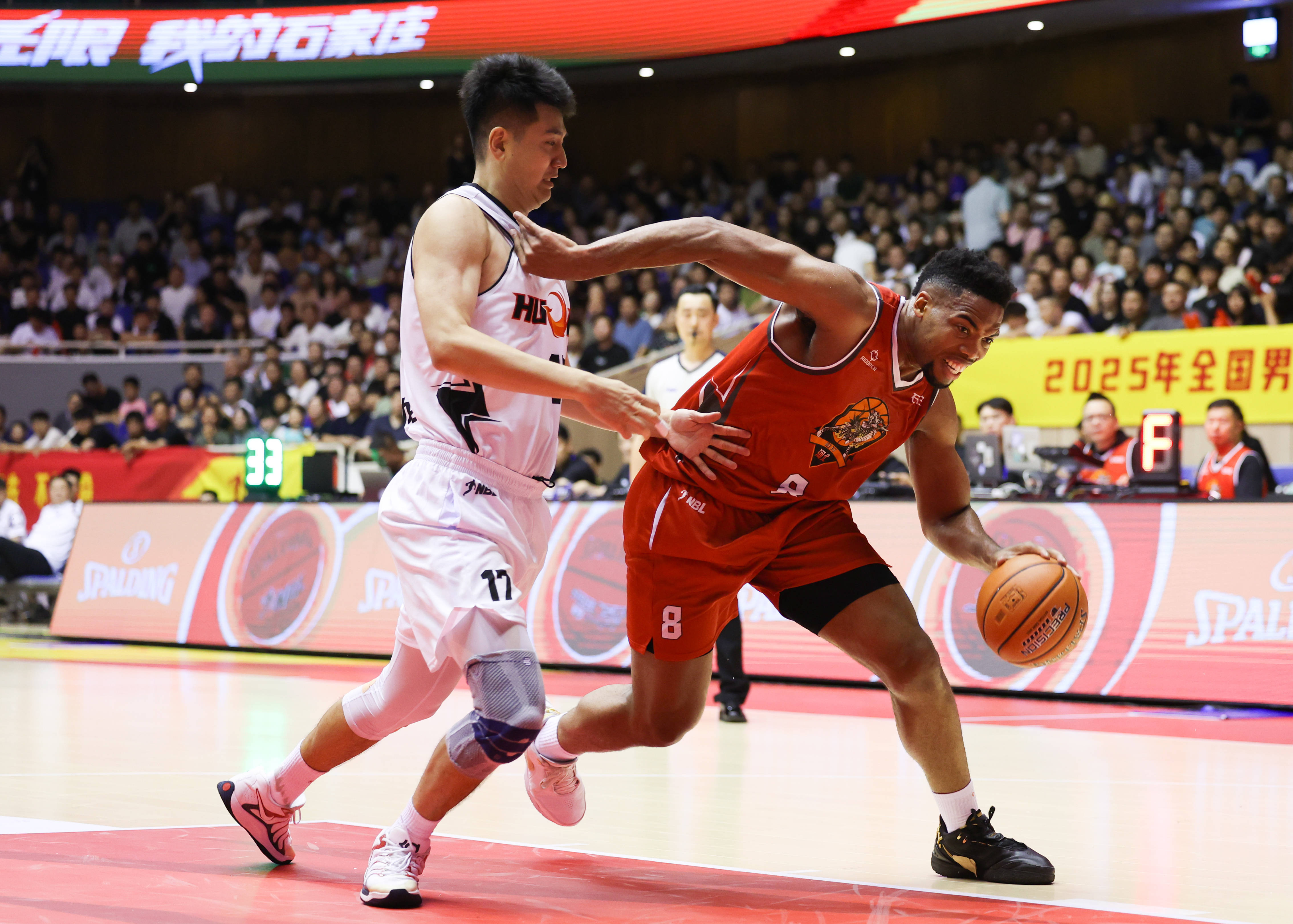 开云体育app-热闹一幕！国内顶尖体育赛事激烈决胜