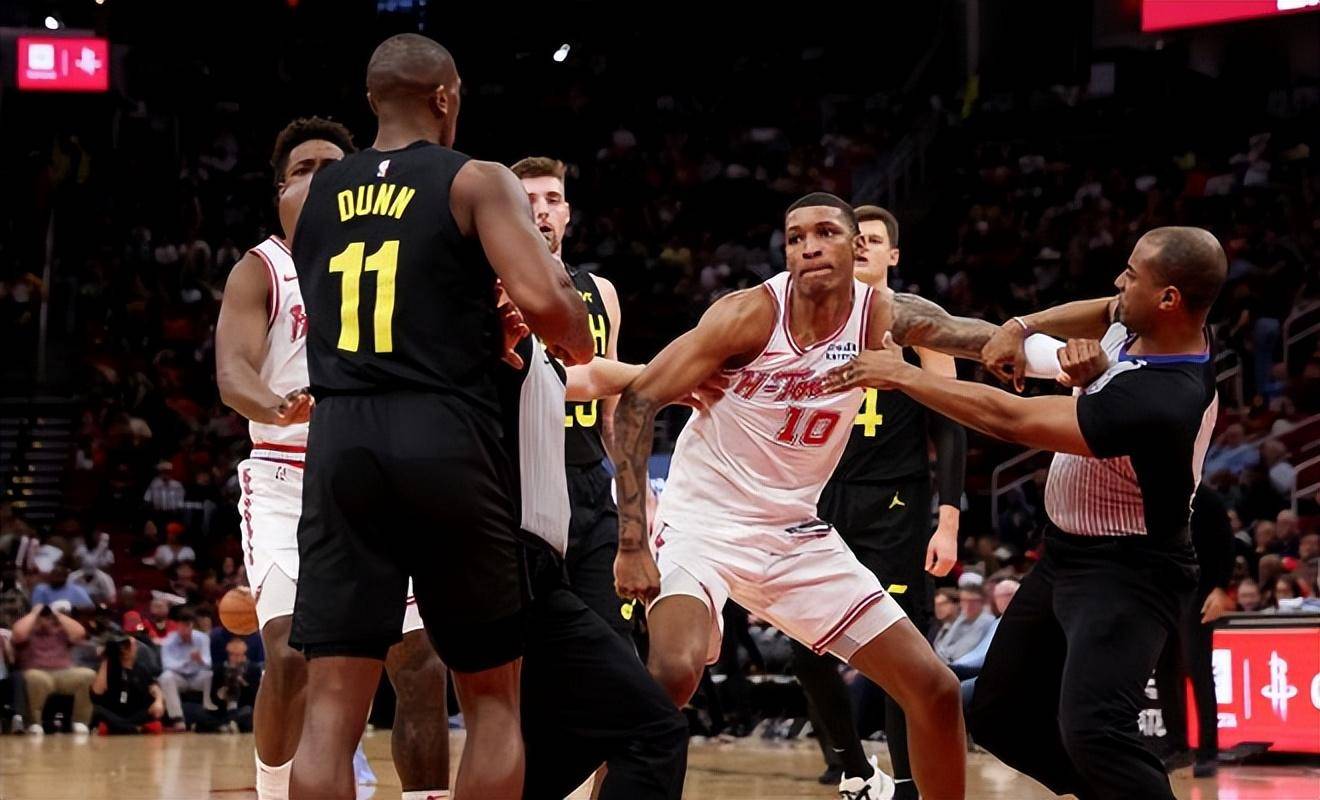 开云体育官网-火箭主场击败尼克斯，豪取六连胜