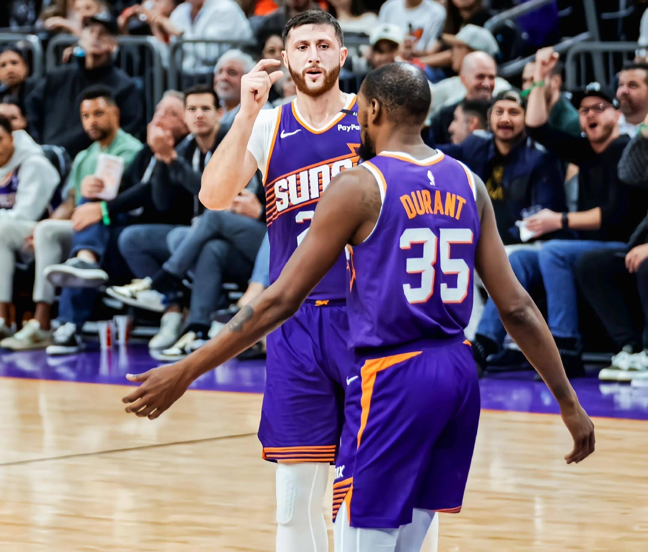 开拓者横扫太阳，迎来三连胜