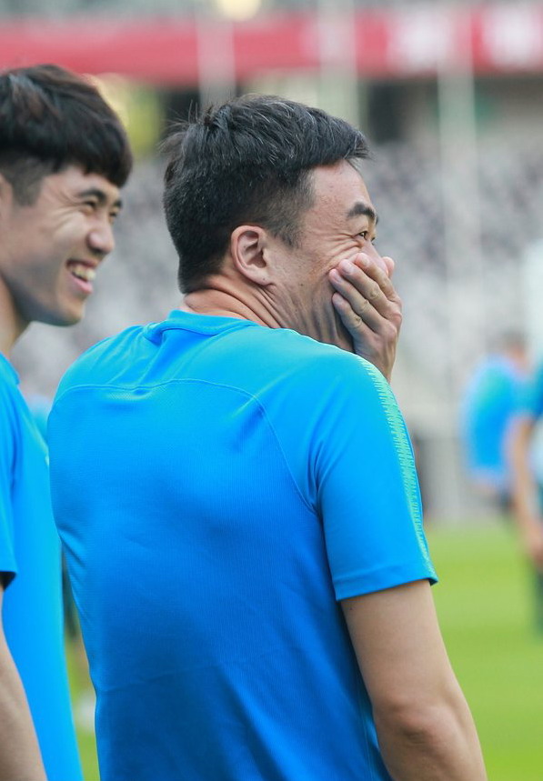 亚冠淘汰赛：大连一方决胜定池狭独步决赛的简单介绍