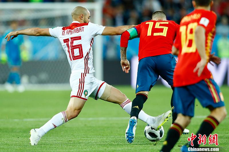 德国力克摩洛哥，皮克统治全场的简单介绍